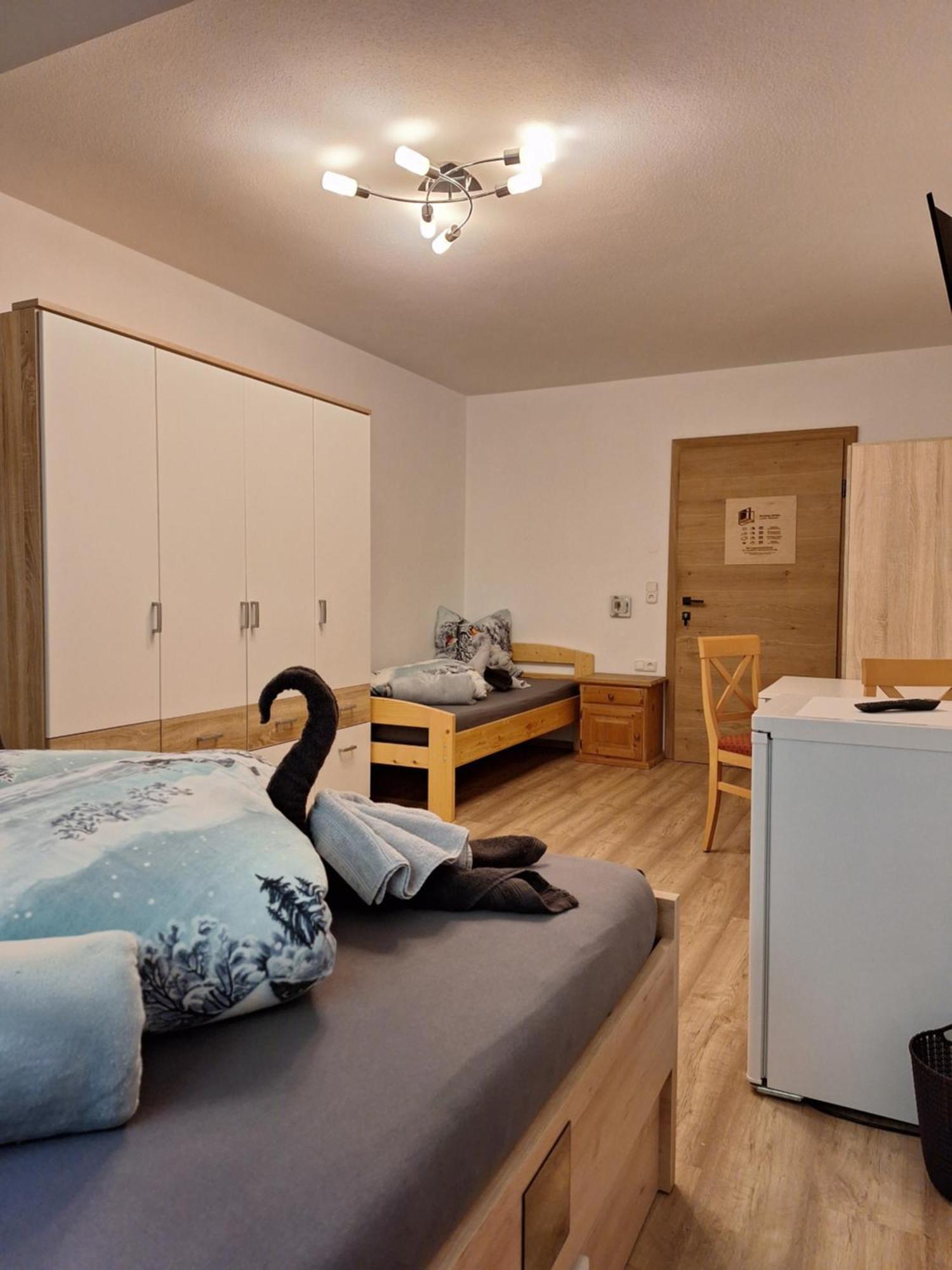 Appartements Hoepfl Вестендорф Екстериор снимка